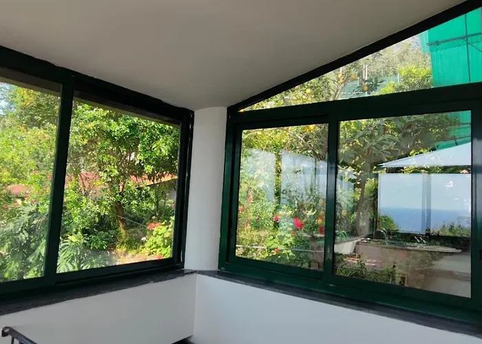 San Renato House Апартаменты